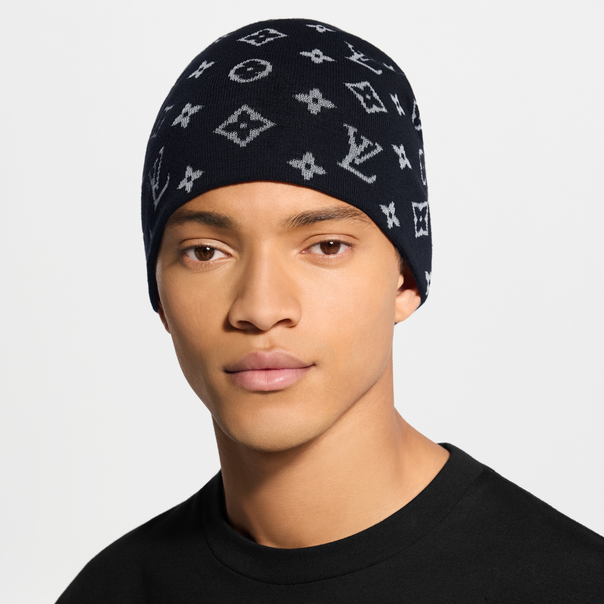 louis-vuitton-lv-fit-monogram-